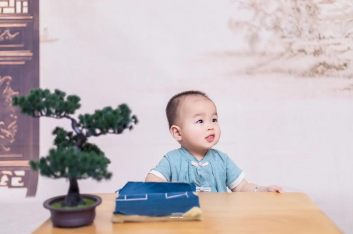 忻州宝宝多大可以吃榴莲 忻州宝宝多大可以吃榴莲